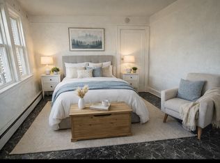 42 Stowe Pl #1-L, Hempstead, NY 11550