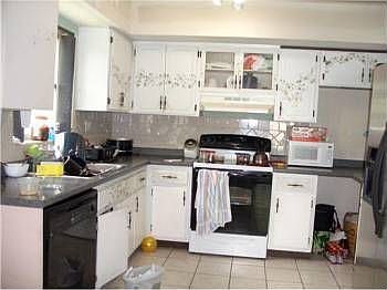 4th image of 7805 NW 40th Ct