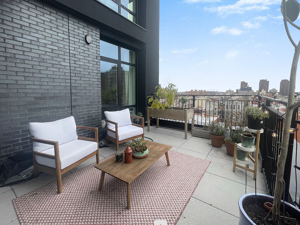 1st image of 1516 Park Ave #10C