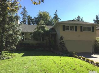 35 Hilldale Rd, Albertson, NY 11507