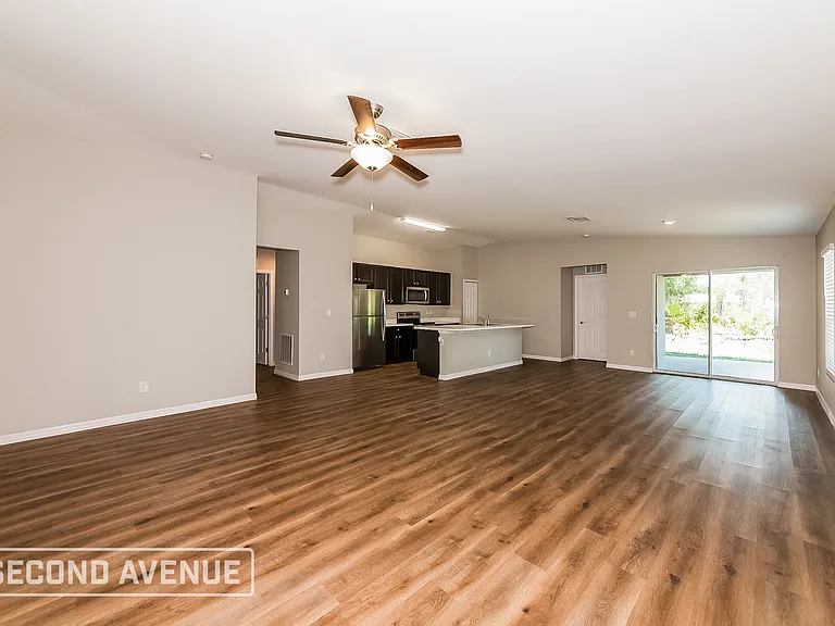 8206 Latour Ave — Photo 8