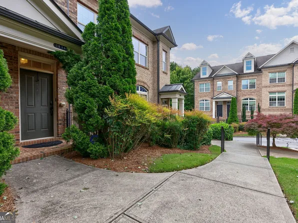 7510 Stoneridge Dr, Sandy Springs, GA 30328