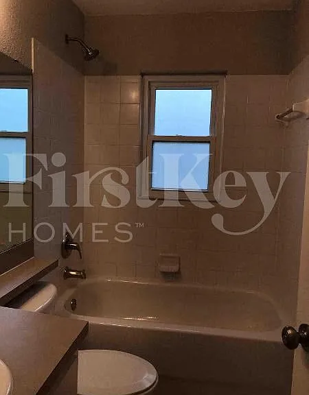 6342 Hampton Pointe Cir — Photo 25