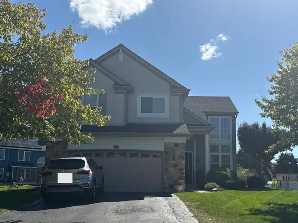 12 Penny Ct, Bolingbrook, IL 60440