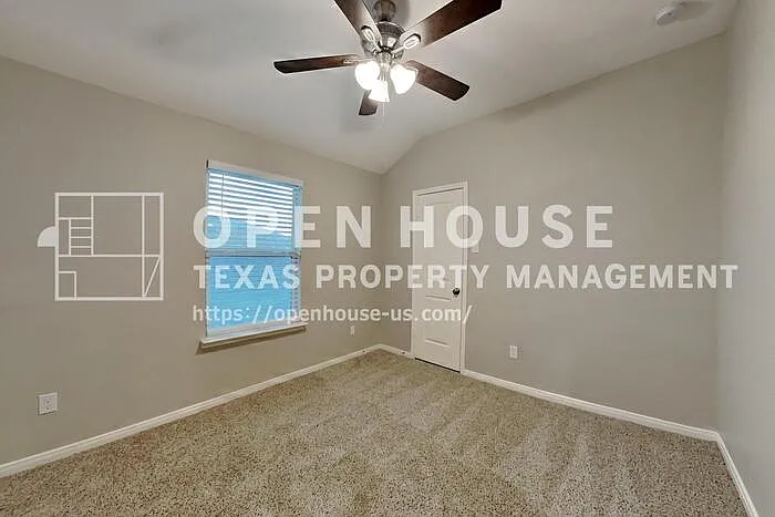 22575 Valley Canyon Ln — Photo 10