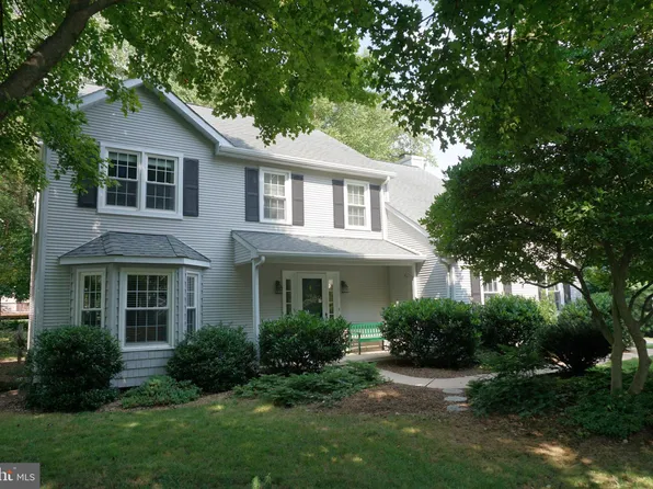 304 Laurel Moors Dr, Exton, PA 19341