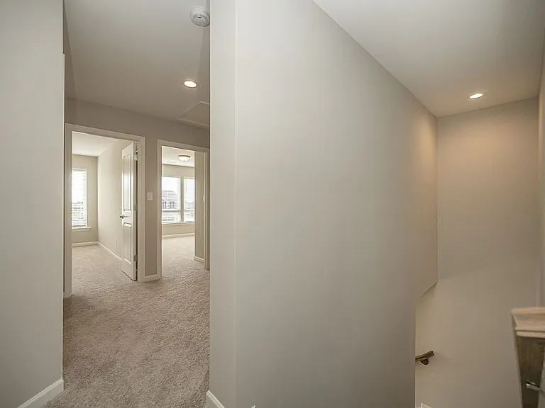 33 Wingtip Ct — Photo 20