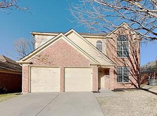 309 Attaway Dr, Euless, TX 76039