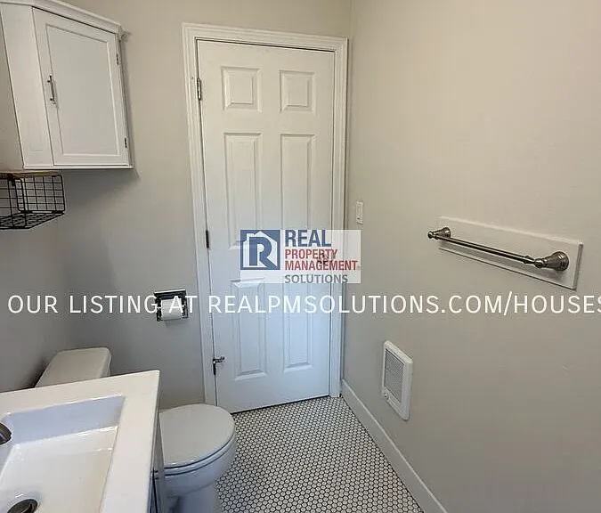 5025 NE 17th Ave — Photo 33