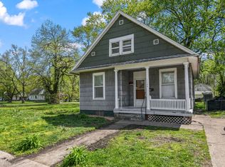 1130 E Cedar St, Springfield, IL 62703