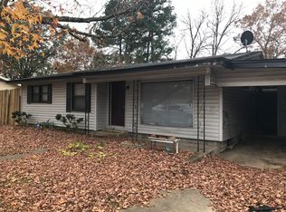 210 Shellwood Dr, Wake Village, TX 75501