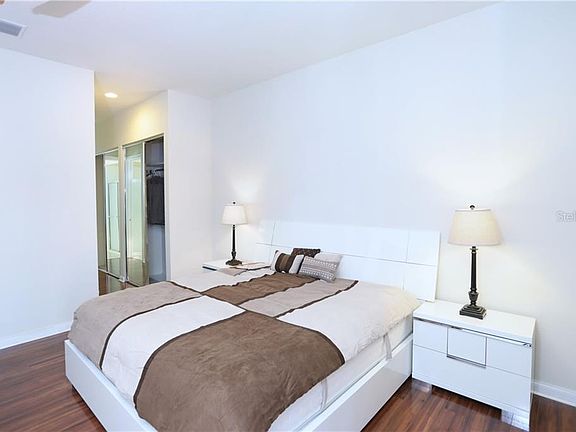 5th image of 12092 Jewel Fish Ln