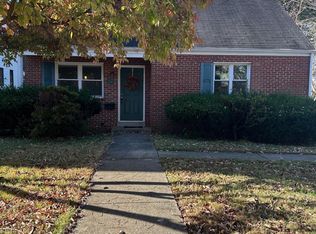 5910 Sonoma Rd, Bethesda, MD 20817