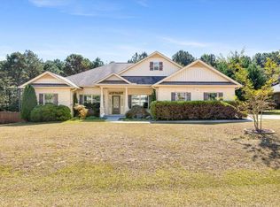 250 Crosscreek Ln, Angier, NC 27501