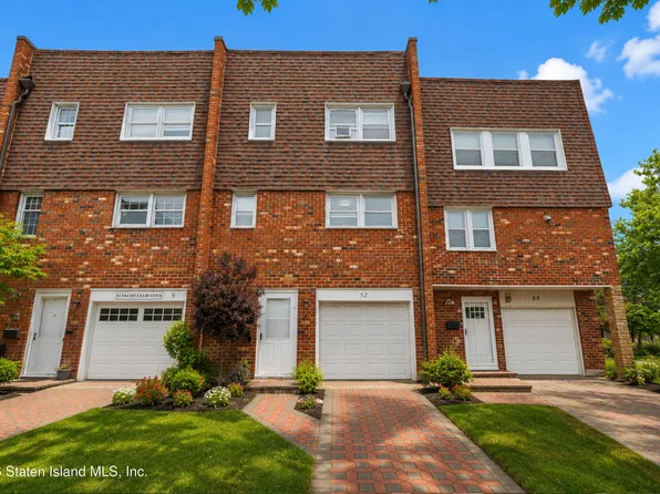 52 Yacht Club Cv #52, Staten Island, NY 10308