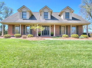 3000 Winterbourne Rd, Edgewood, KY 41017