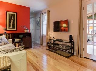 370 Walhalla Rd, Columbus, OH 43202