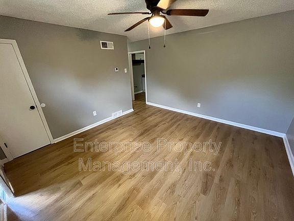 3rd image of 5362 Beaverton Dr