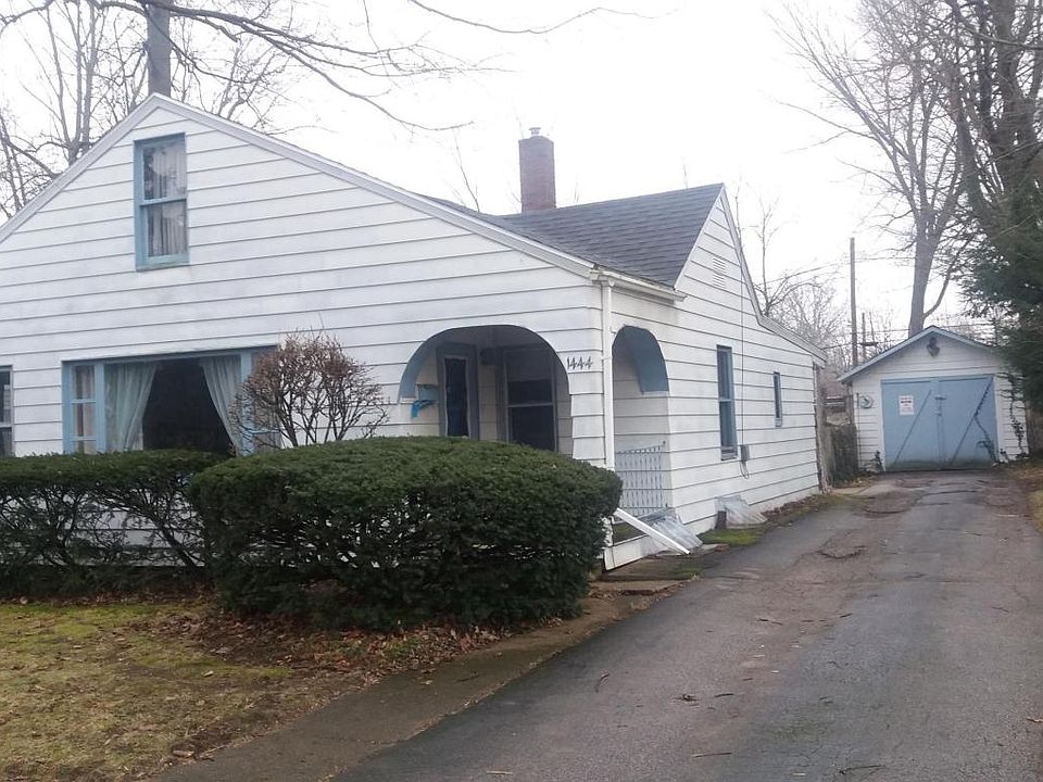 1st image of 1444 Broadway St