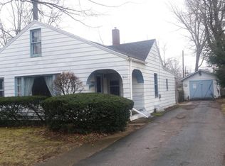 1444 Broadway St, Niles, MI 49120