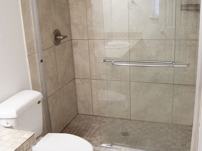 2405 SW Morris St — Photo 10