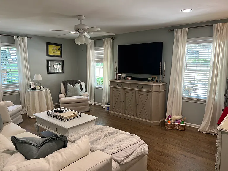 1870 Fairway Cir NE — Photo 27