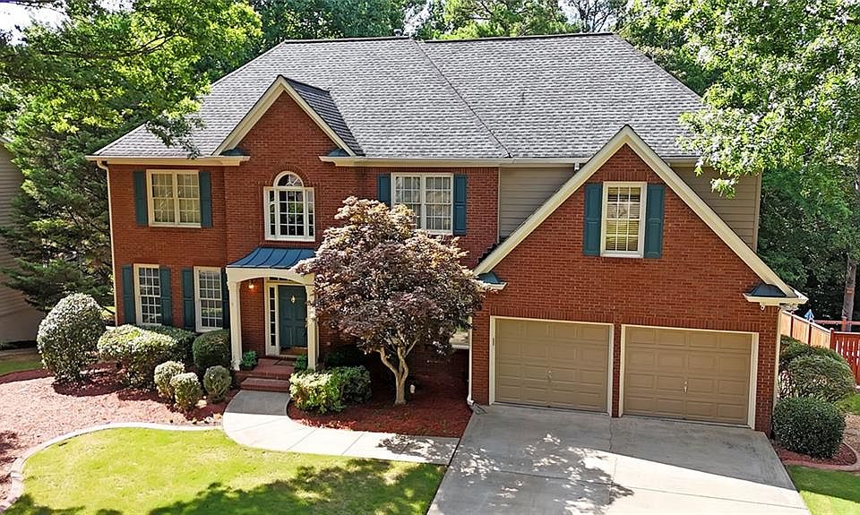 1st image of 859 Valley Dr