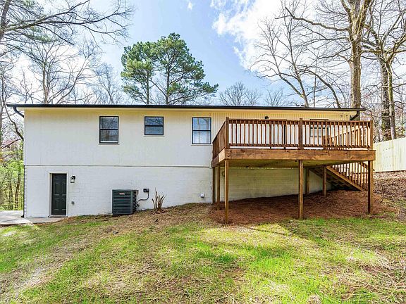 4th image of 307 Fran Ln