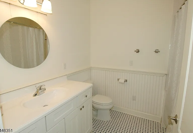 52 Morris Ave #B — Photo 18