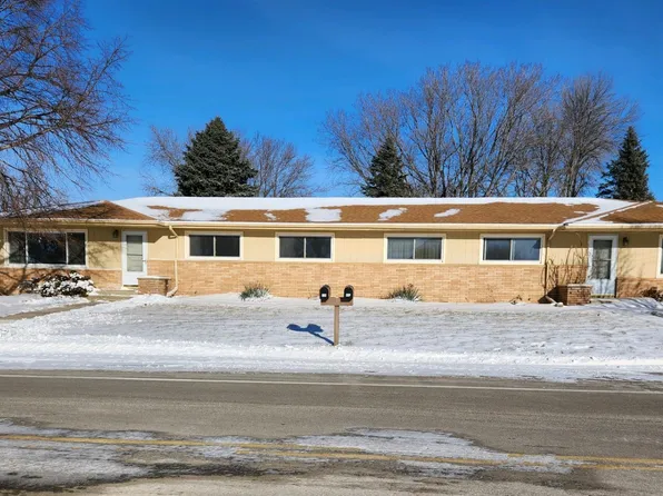 400-402 North St, Waldorf, MN 56091