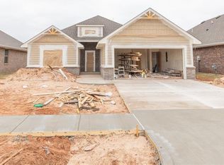12305 SW 32nd St, Yukon, OK 73099