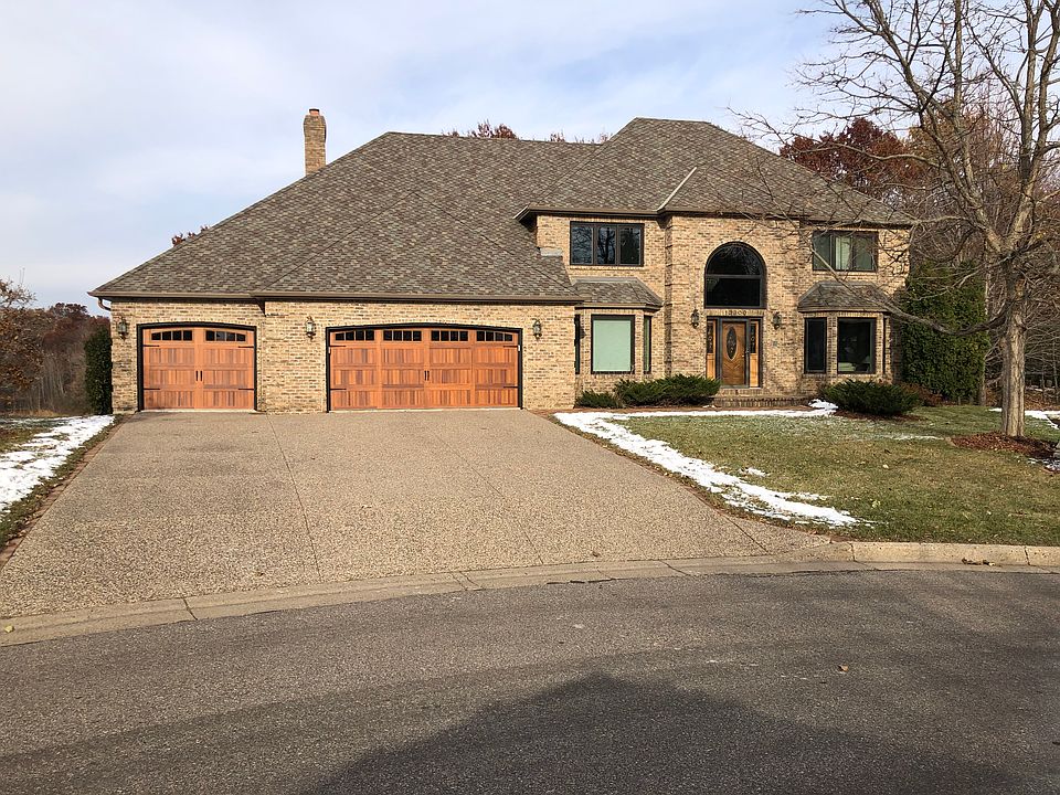 1st image of 13300 Acorn Cir