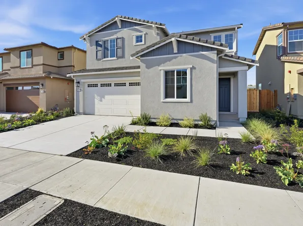 104 Dogwood Ct, Hollister, CA 95023