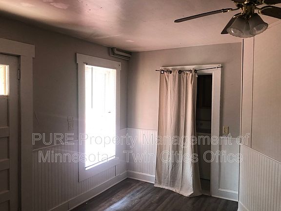 5th image of 407 Laurel St W