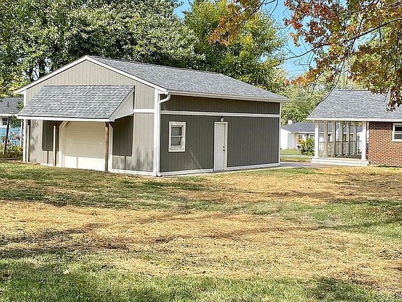 2nd image of 6119 Sherman Terrace Dr