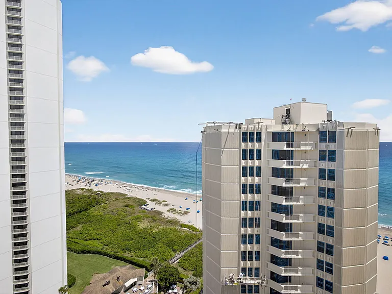 2800 N Ocean Dr #B24D — Photo 38