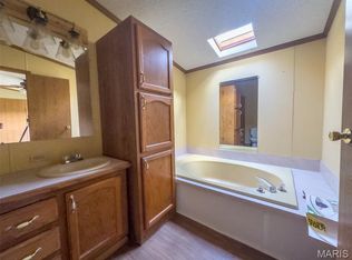 3868 State Highway 21 N, Doniphan, MO 63935