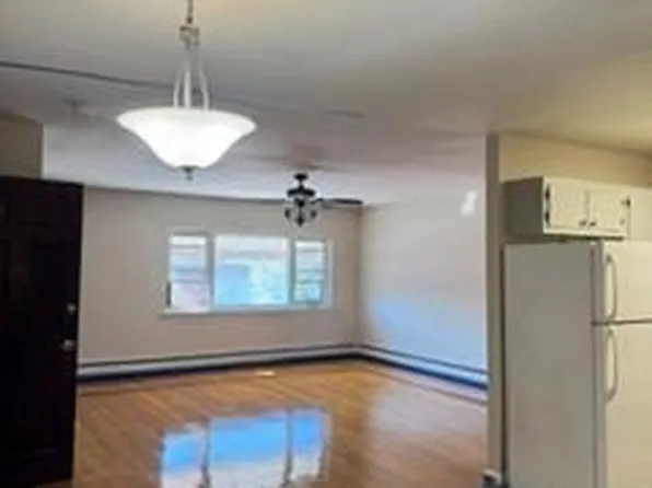 2415 Poplar St #1, Bronx, NY 10461