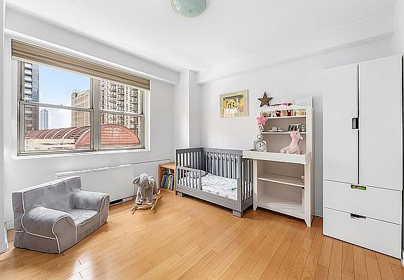 5th image of 300 E 40th St APT 4J