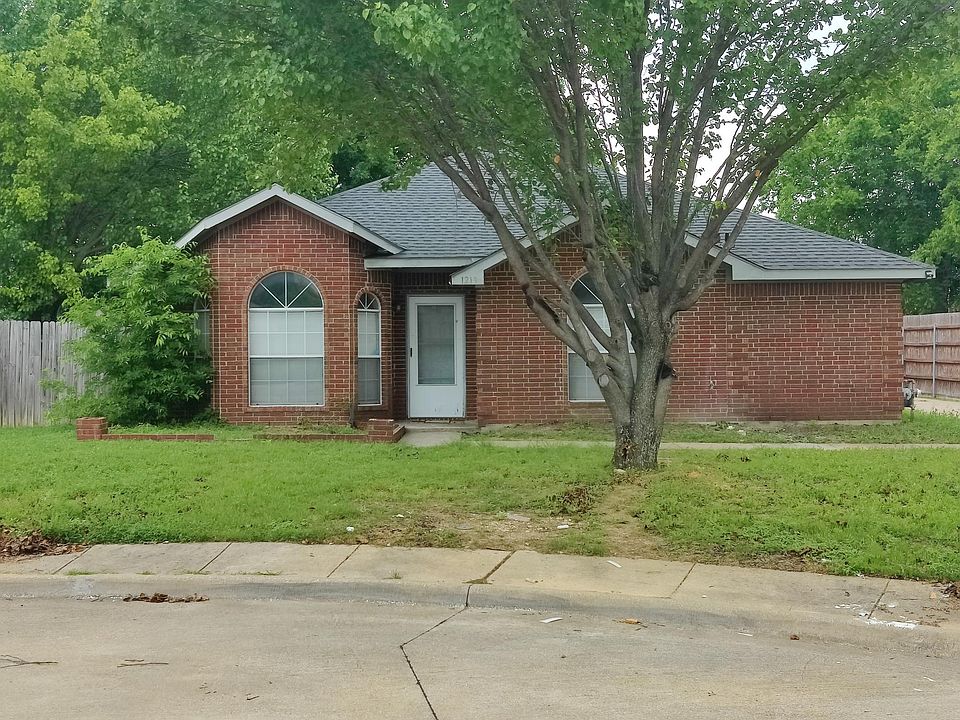 1st image of 1213 Urban Dr