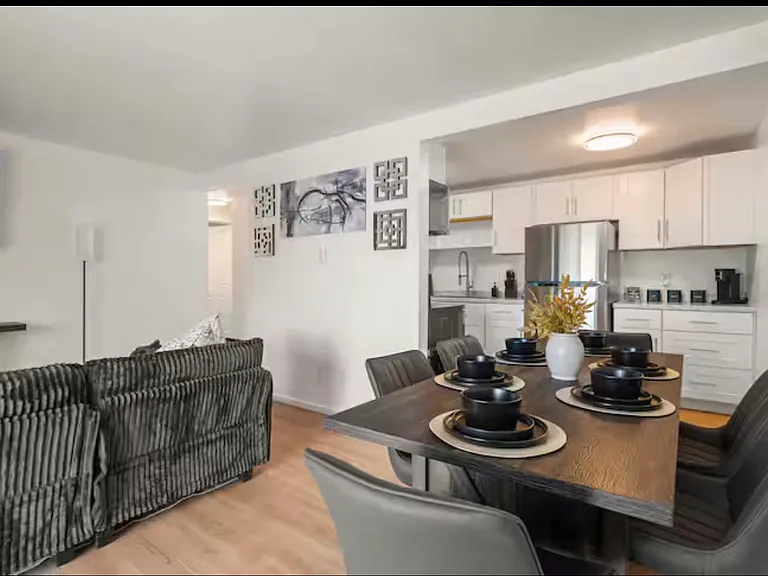4505 Linden Ave N #202 — Photo 5