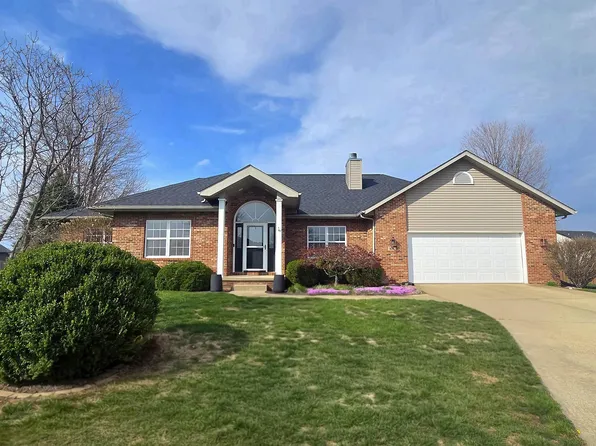 331 Julie Ct, Chatham, IL 62629