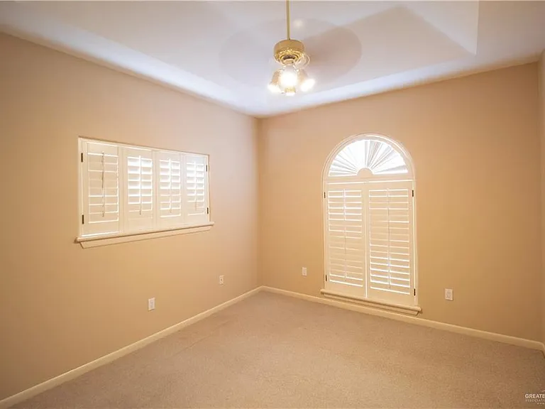 113 E Yucca Ave — Photo 13