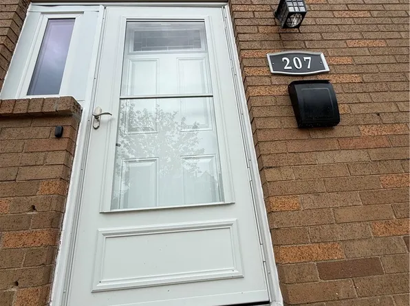 207 Rankin Blvd, Braddock, PA 15104