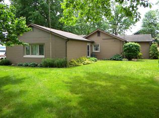 603 N 5th St, North Webster, IN