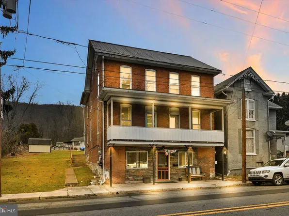 1737 E Grand Ave #1739, Tower City, PA 17980