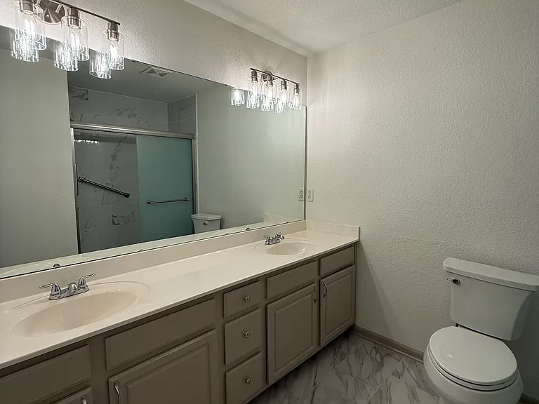 505 Jackson St — Photo 7
