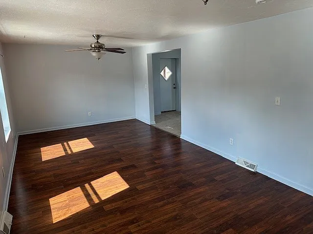 248 Pillow St — Photo 14