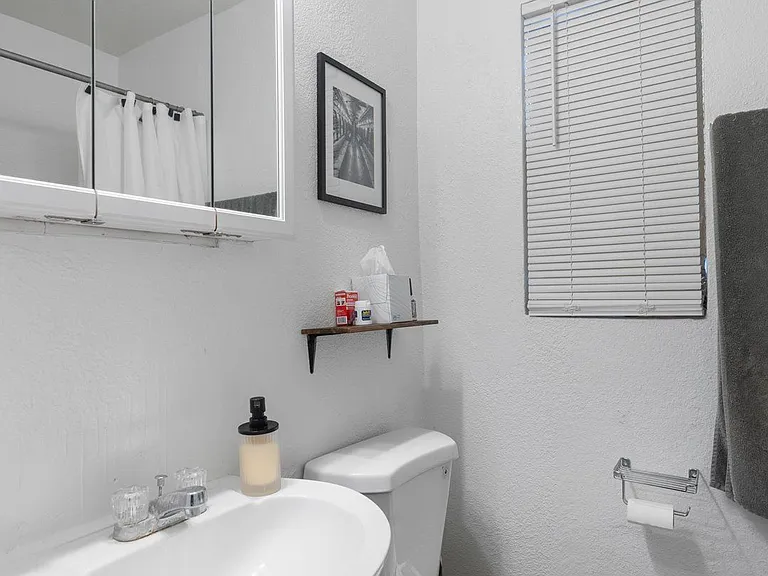 449 N Drew St E #451 — Photo 8