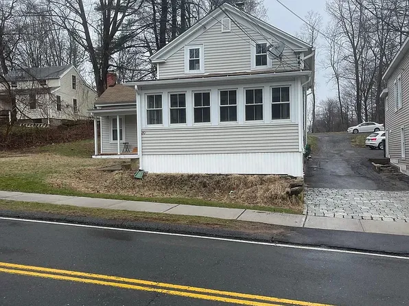 16-20 Elm St, Tariffville, CT